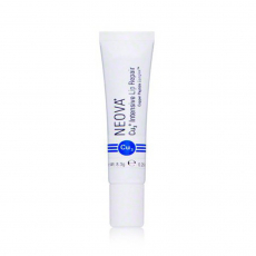 Kem dưỡng giảm thâm và căng bóng môi Neova Cu3 intensive lip repair - 8.3g